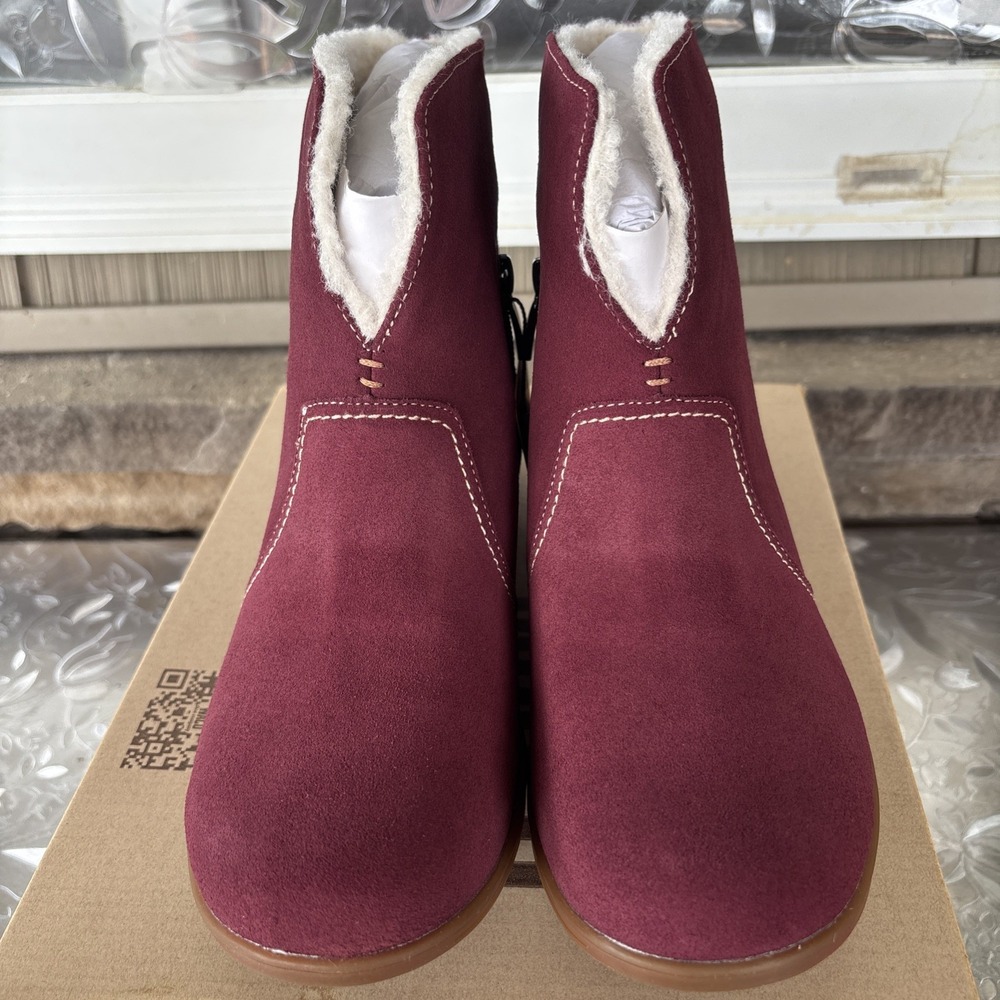 Waco Shoe Company Revitalign Suede Leather Pull on Boots Burgundy Women's 8.5